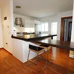 Granada city centre 6 persons El Realejo by Lightbooking