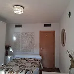 Habitaciones Amplias En El Centro De Granada