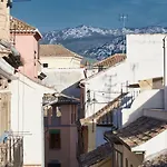 Penthouse, Petit San Matias