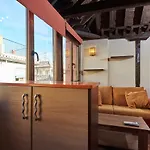 Penthouse, Petit San Matias