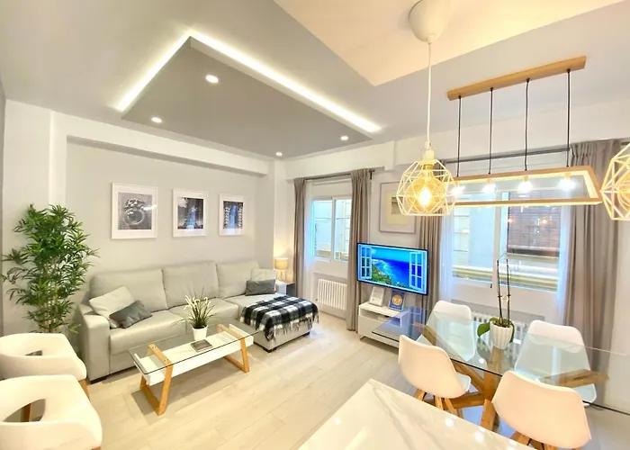 Carrera Home