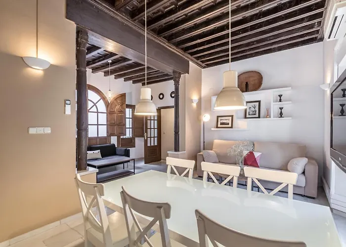 BnS Dauro Suites