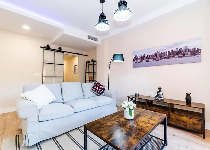 Modern Apartment Close To The City Center And Alhambra