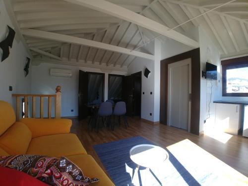 Imeda Escudo Del Carmen 19 Apartamento