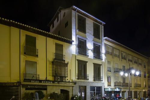 Imeda Escudo Del Carmen 19 *