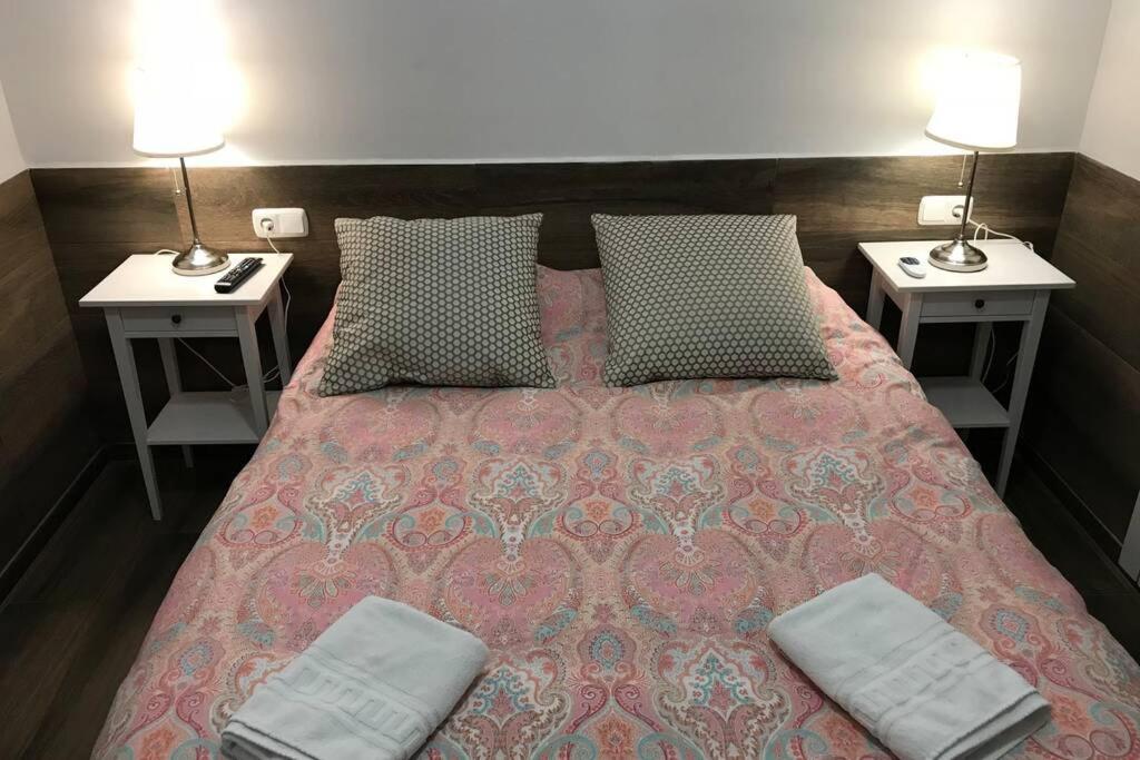 Bonito Apartamento Junto A Paseo De La Bomba *