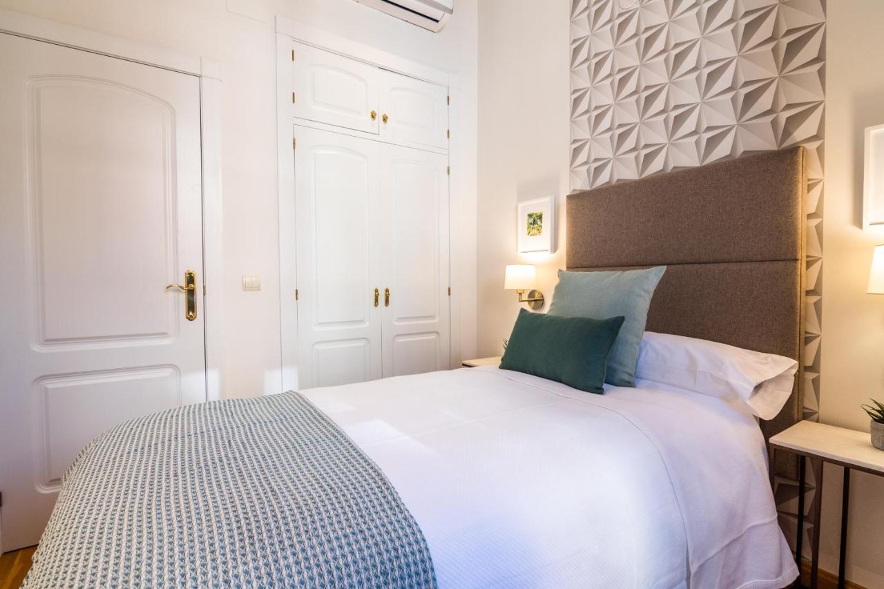 Apartamento Tuguest Isabel La Catolica Granada