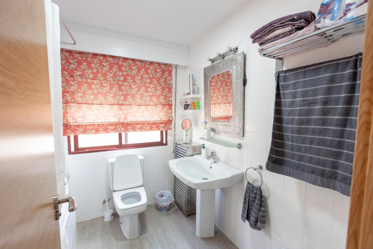Homestay Lola.- De Matrimonio, Con Bano Privado