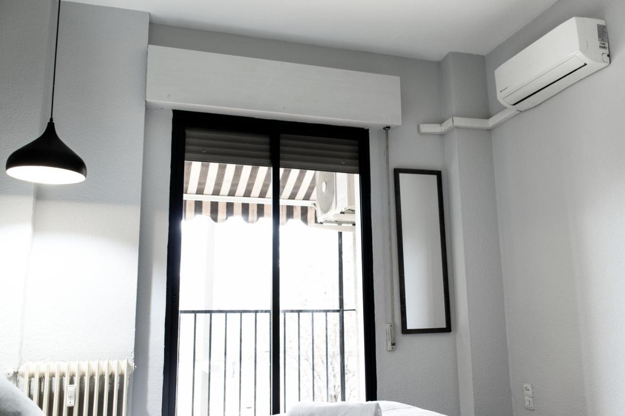 Apartment Center *