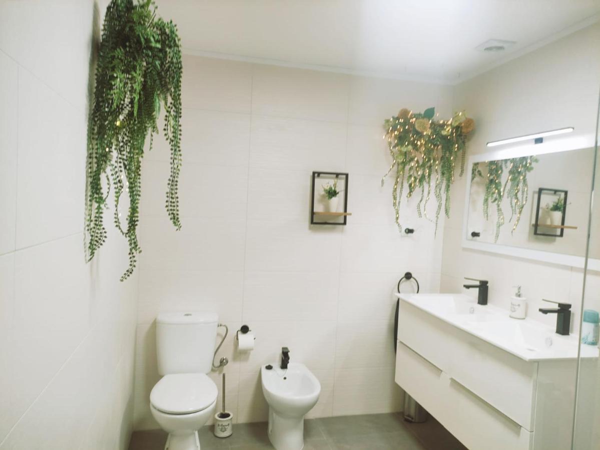 Apartamento Rosalia 5 Estrellas - Garaje Free Granada