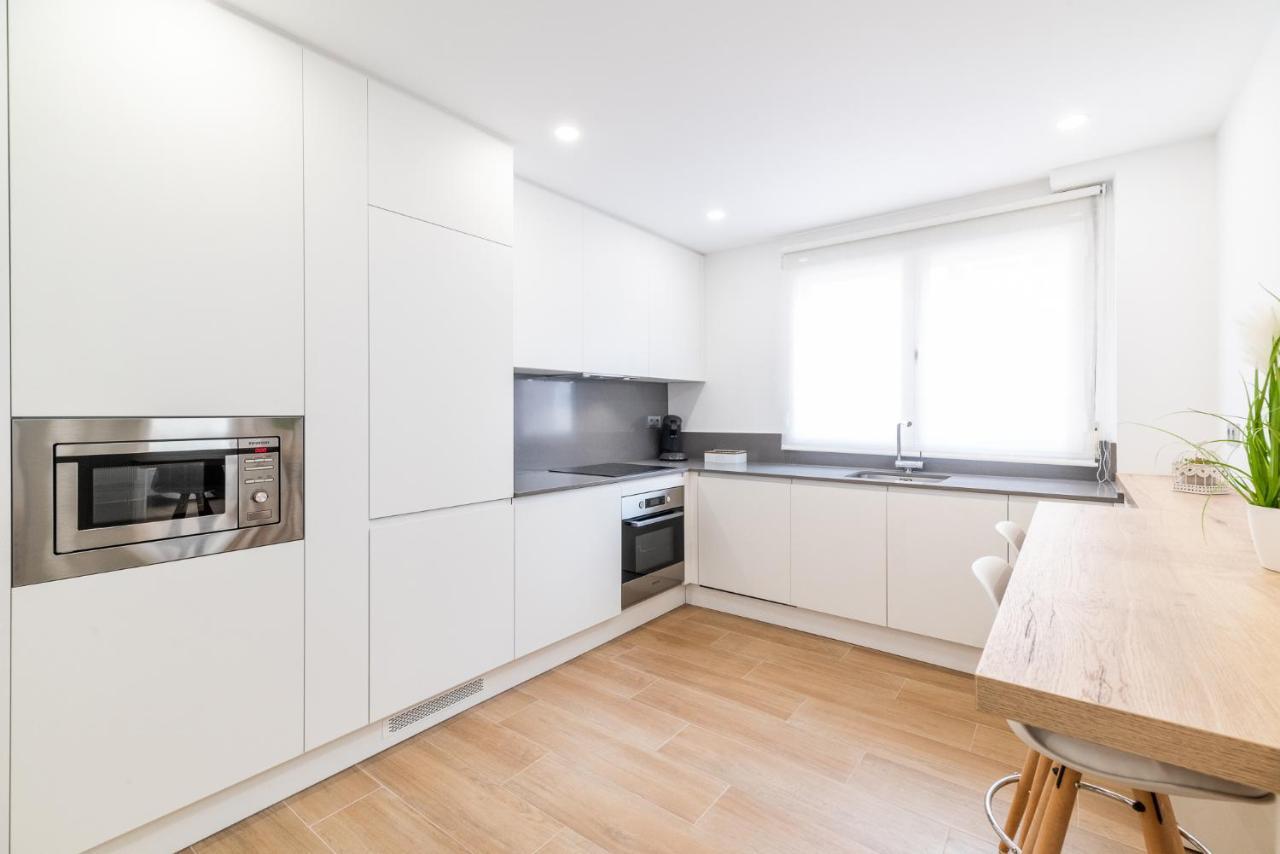 Trendy And Bright Apartment