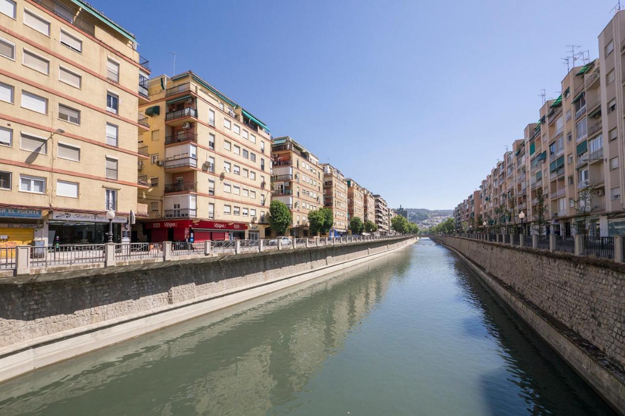 Ribera Del Genil Centro Apartamento