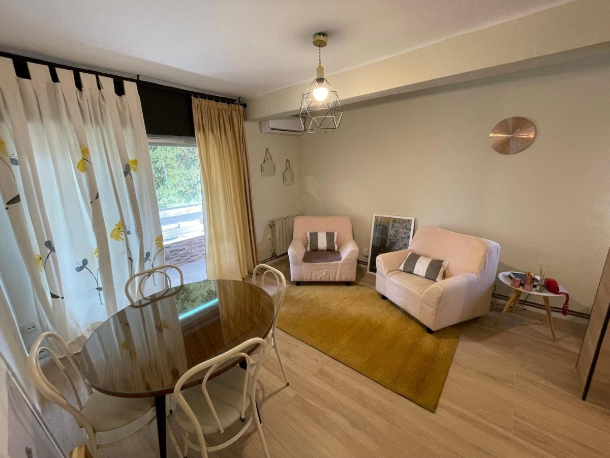 Precioso Apartamento. Buenas Vistas Y Tranquilidad *