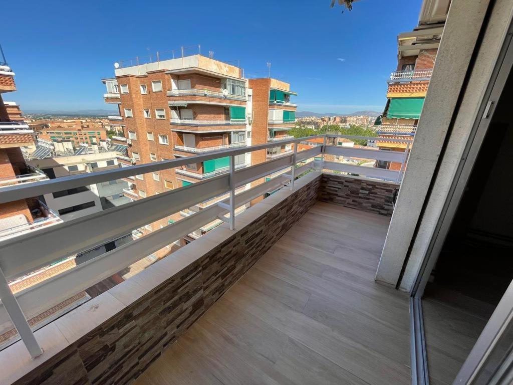 Precioso Apartamento. Buenas Vistas Y Tranquilidad * Granada