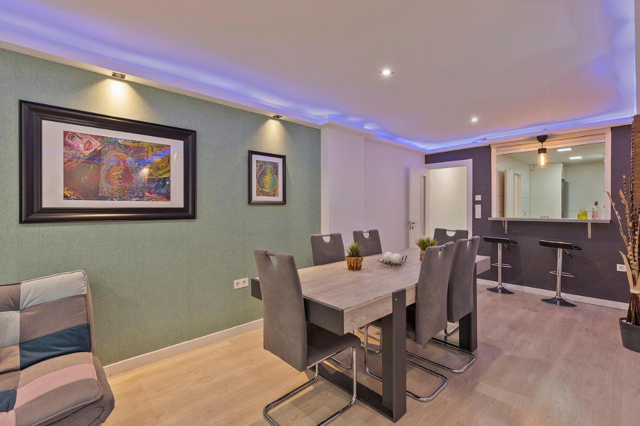 Luxury Centre Apartment