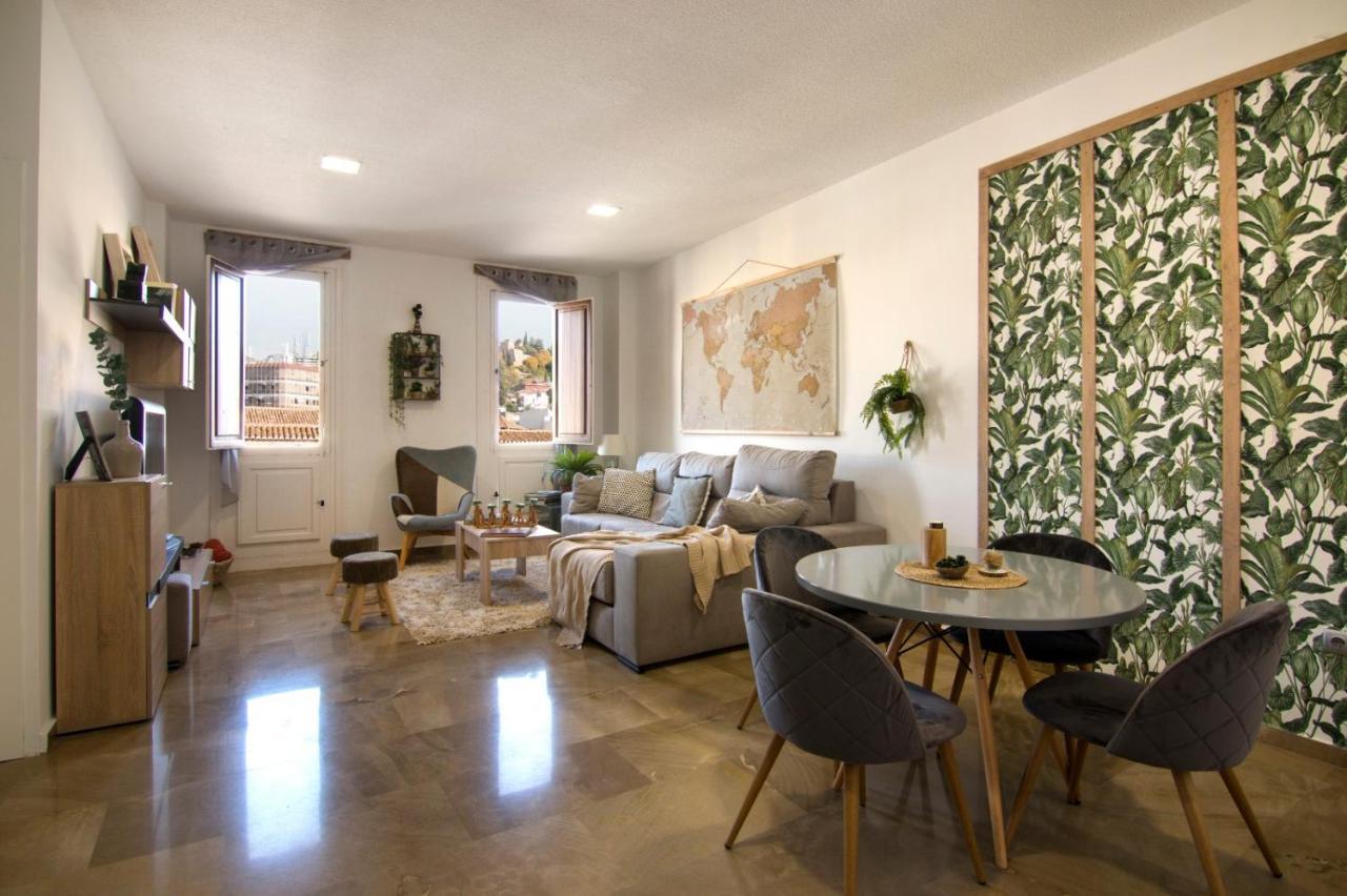 Plaza Ayuntamiento Habitame Inmobiliaria Apartment *