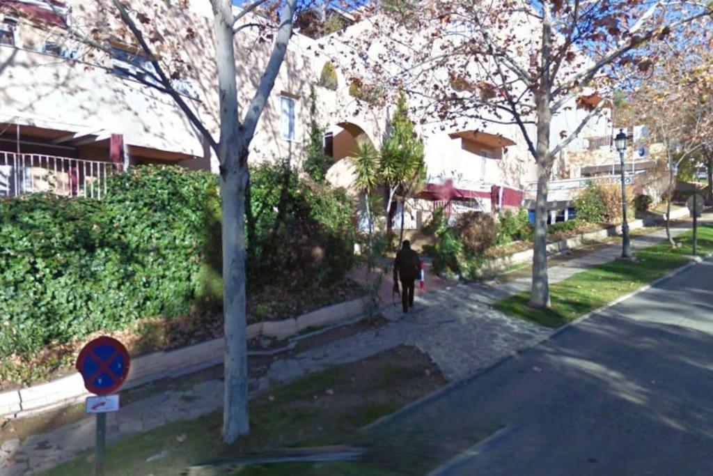 Estudio En Serrallo, Perfecto Alhambra Y Esqui *