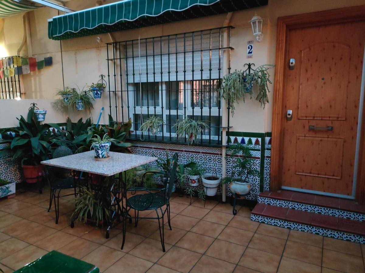 Jazmines, 2 Granada