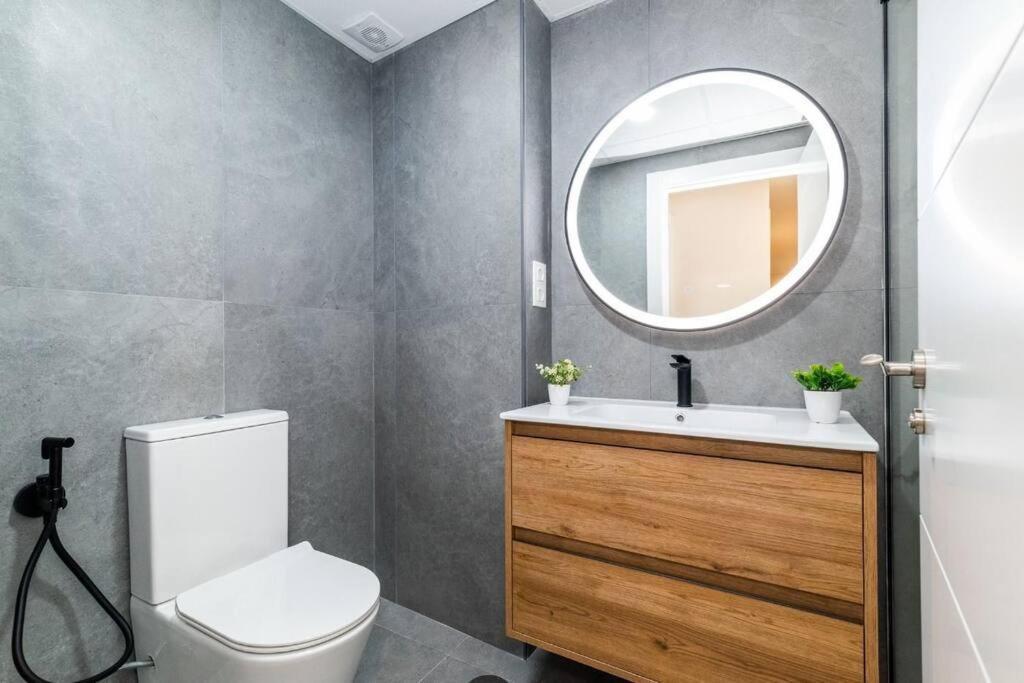 Apartamento Modern Close To The City Center And Alhambra *