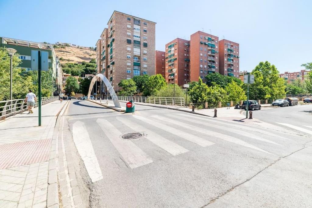 Modern Close To The City Center And Alhambra Granada