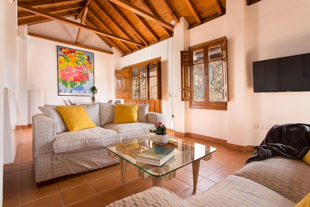 Casa Tipica Del Albaicin Con Interior De Diseno Granada