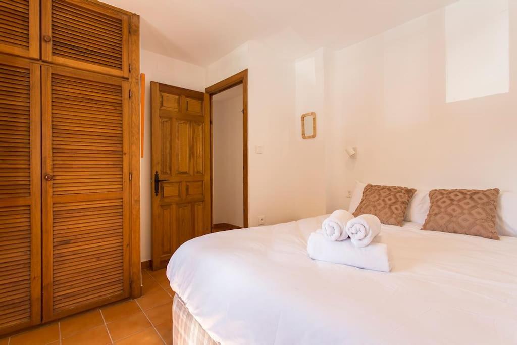 Casa Tipica Del Albaicin Con Interior De Diseno