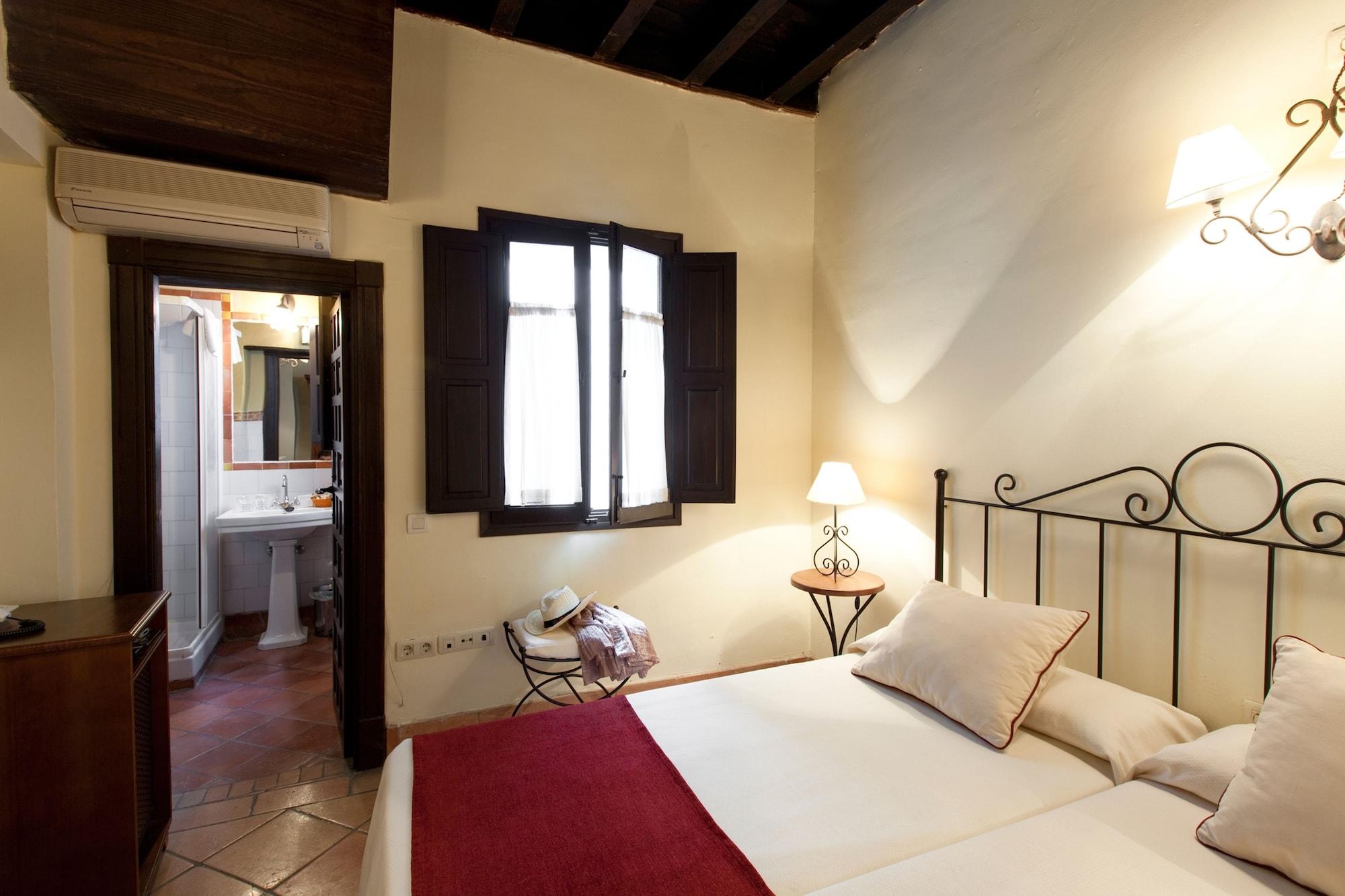 Casa Del Capitel Nazarí Hotel
