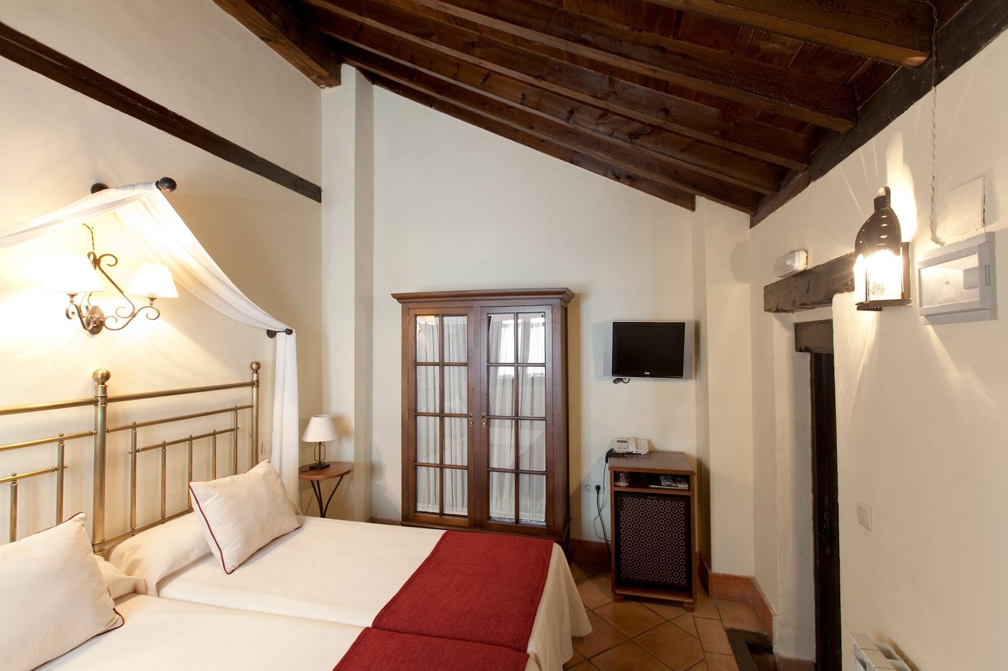 Casa Del Capitel Nazarí 3*