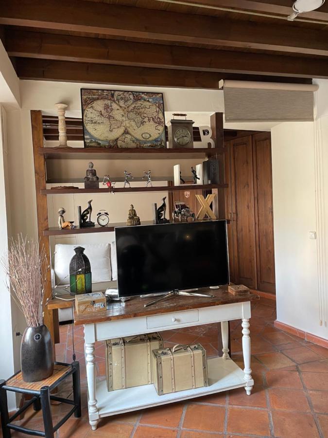 Apartamento Sleep In Historic Puerta Elvira *