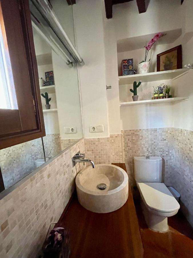 Sleep In Historic Puerta Elvira Apartamento *