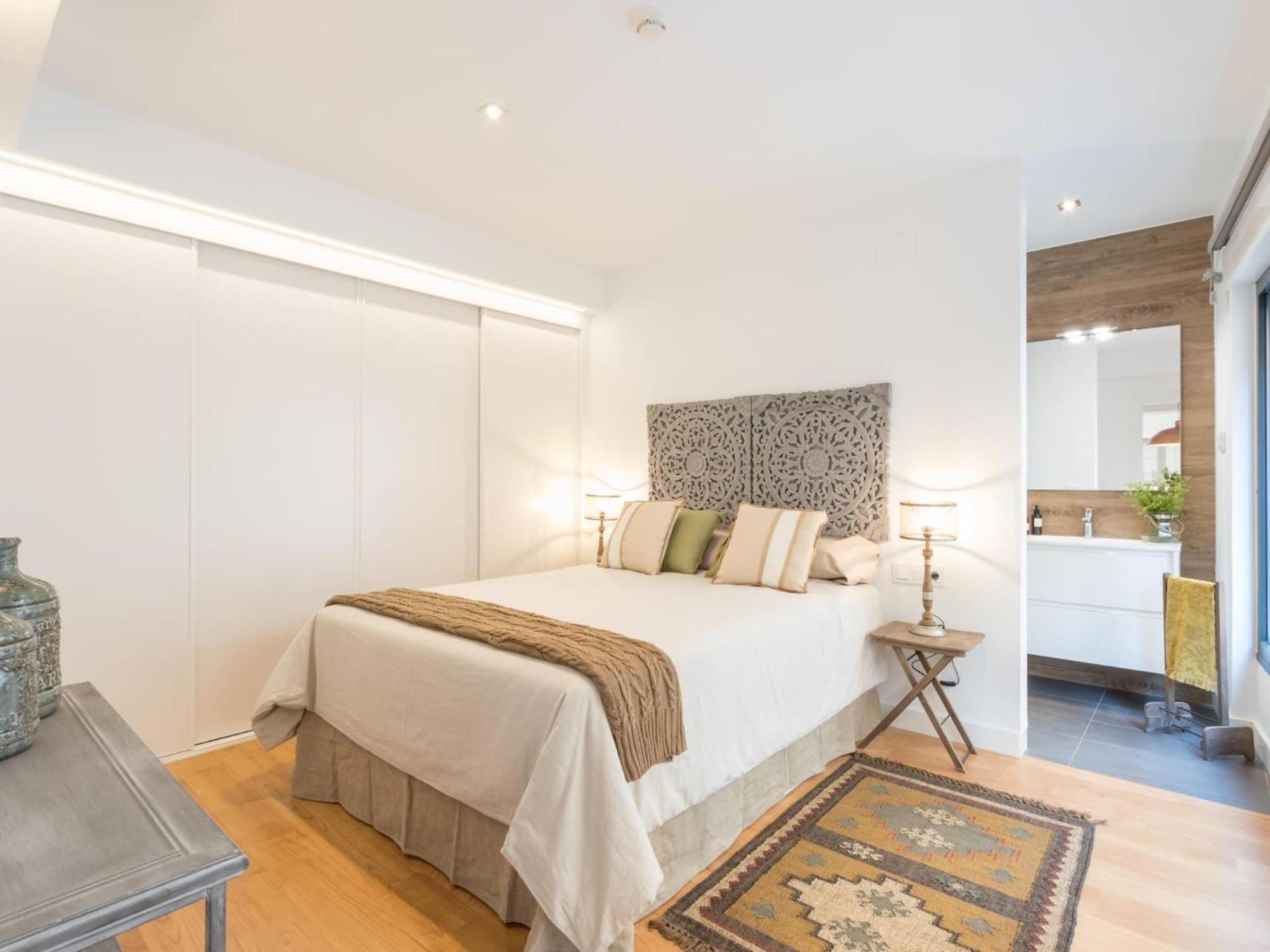 Chezmoihomes Plaza Nueva Luxury Apartamento *