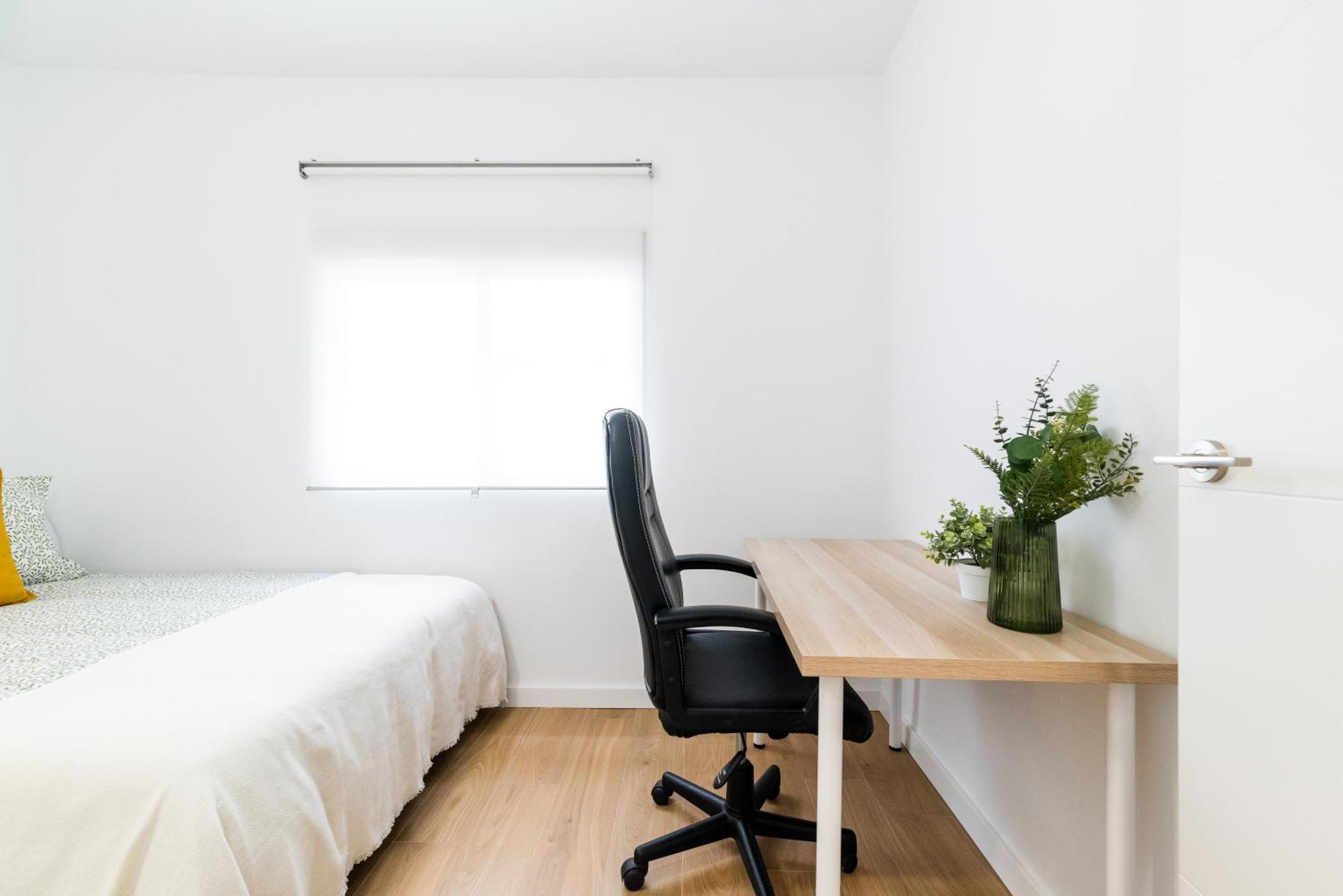Centro Y Confort: Junto A Corte Ingles Apartamento *