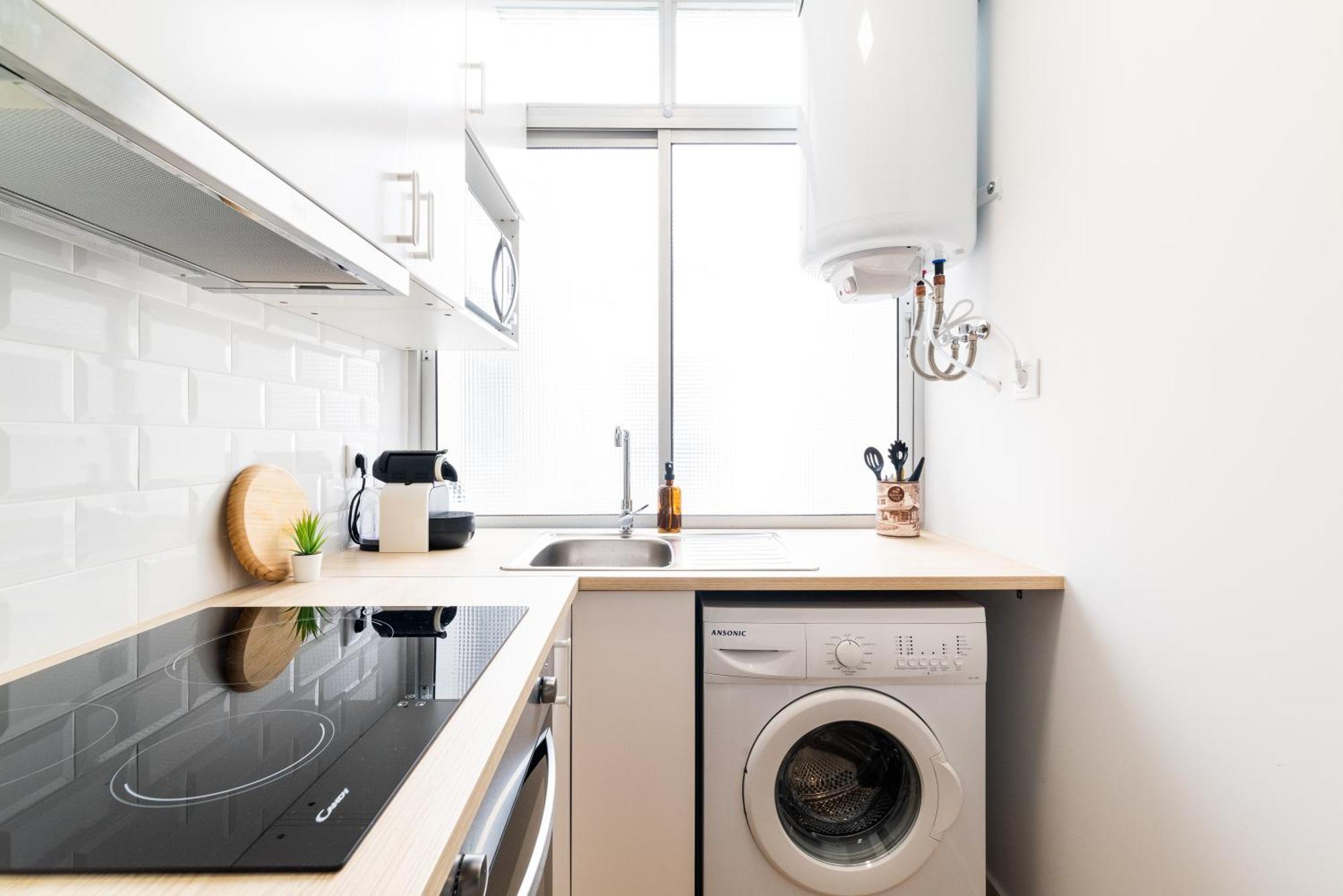Centro Y Confort: Junto A Corte Ingles Apartamento