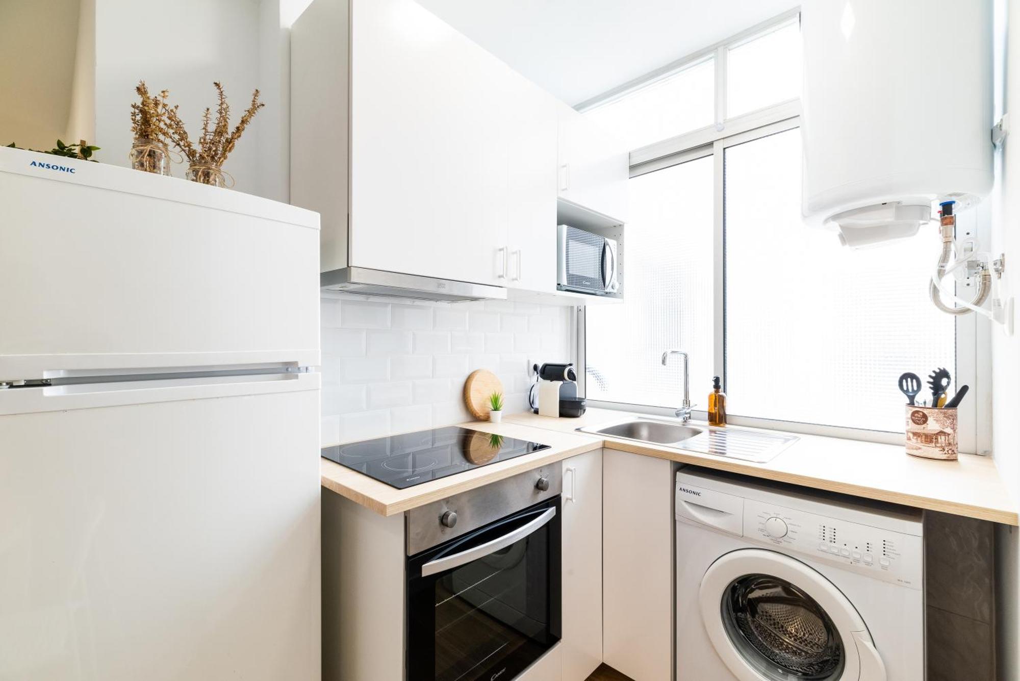 Apartamento Centro Y Confort: Junto A Corte Ingles *
