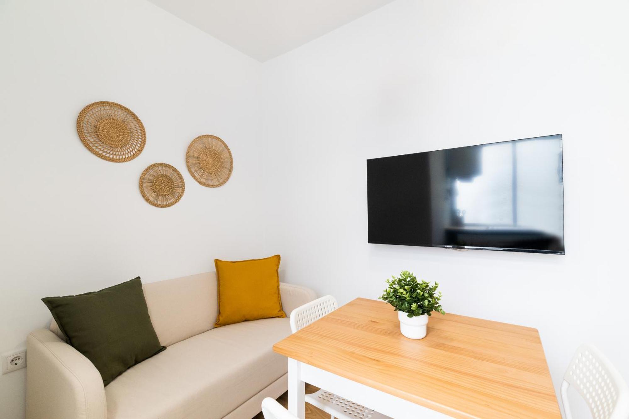Apartamento Centro Y Confort: Junto A Corte Ingles *