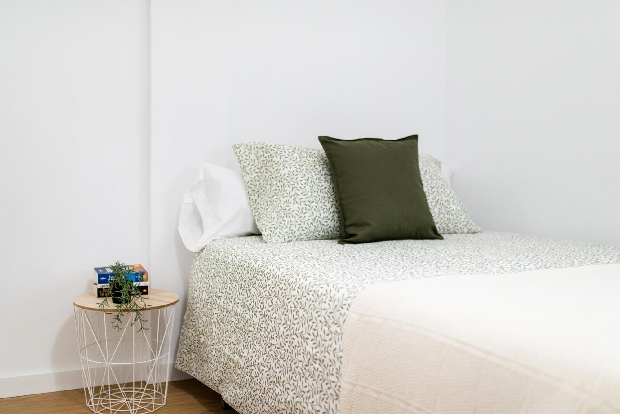 Centro Y Confort: Junto A Corte Ingles Apartamento
