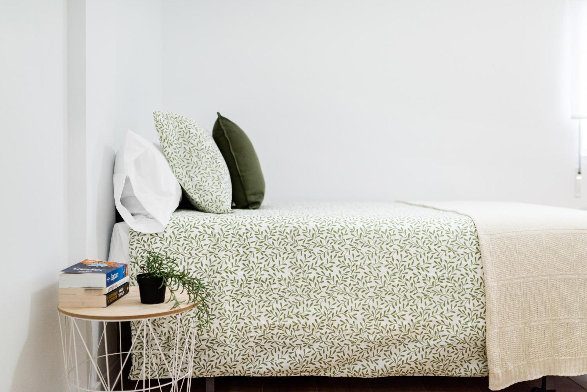 Centro Y Confort: Junto A Corte Ingles Apartamento