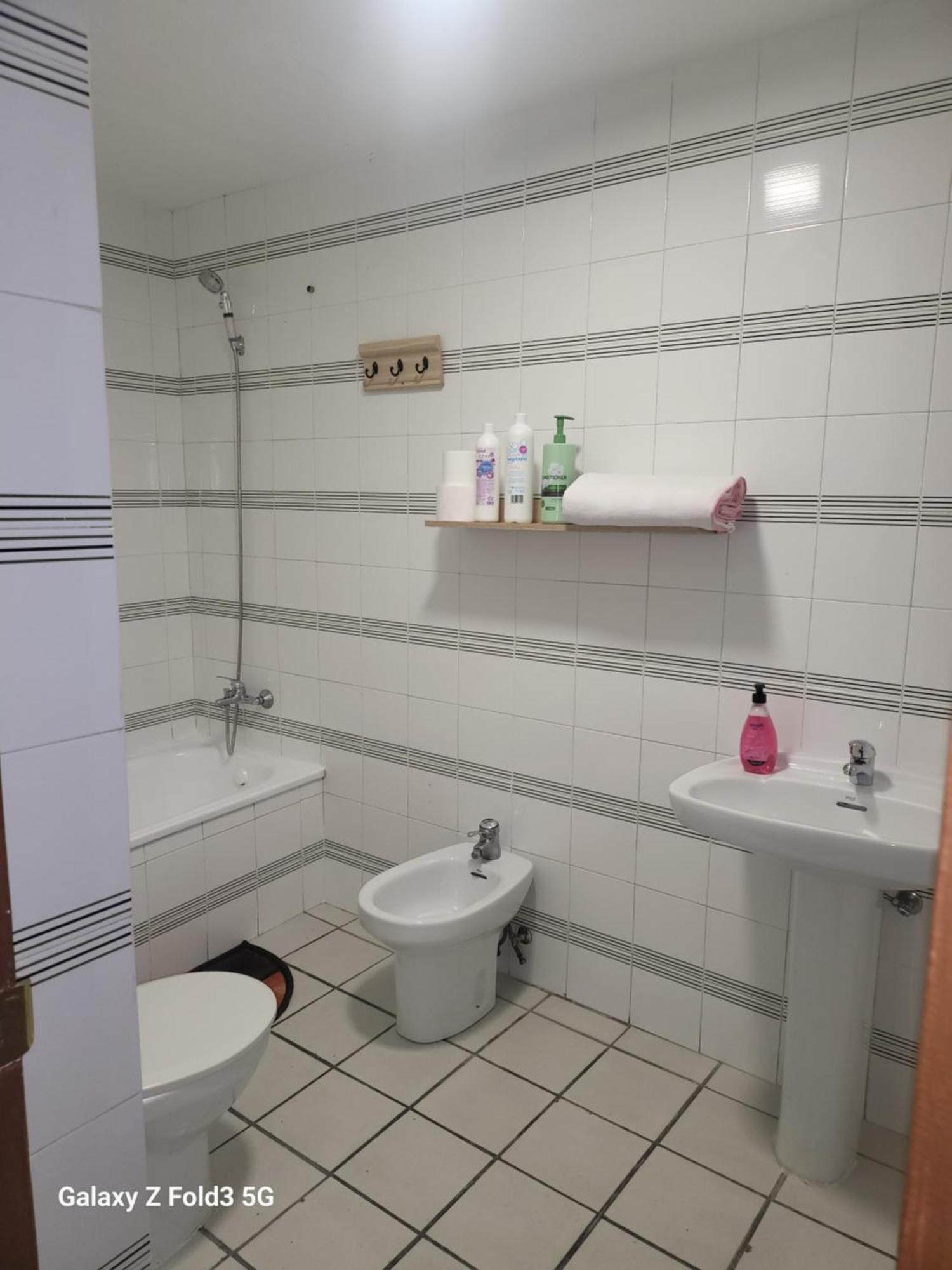 Muy Centrica. Homestay Granada