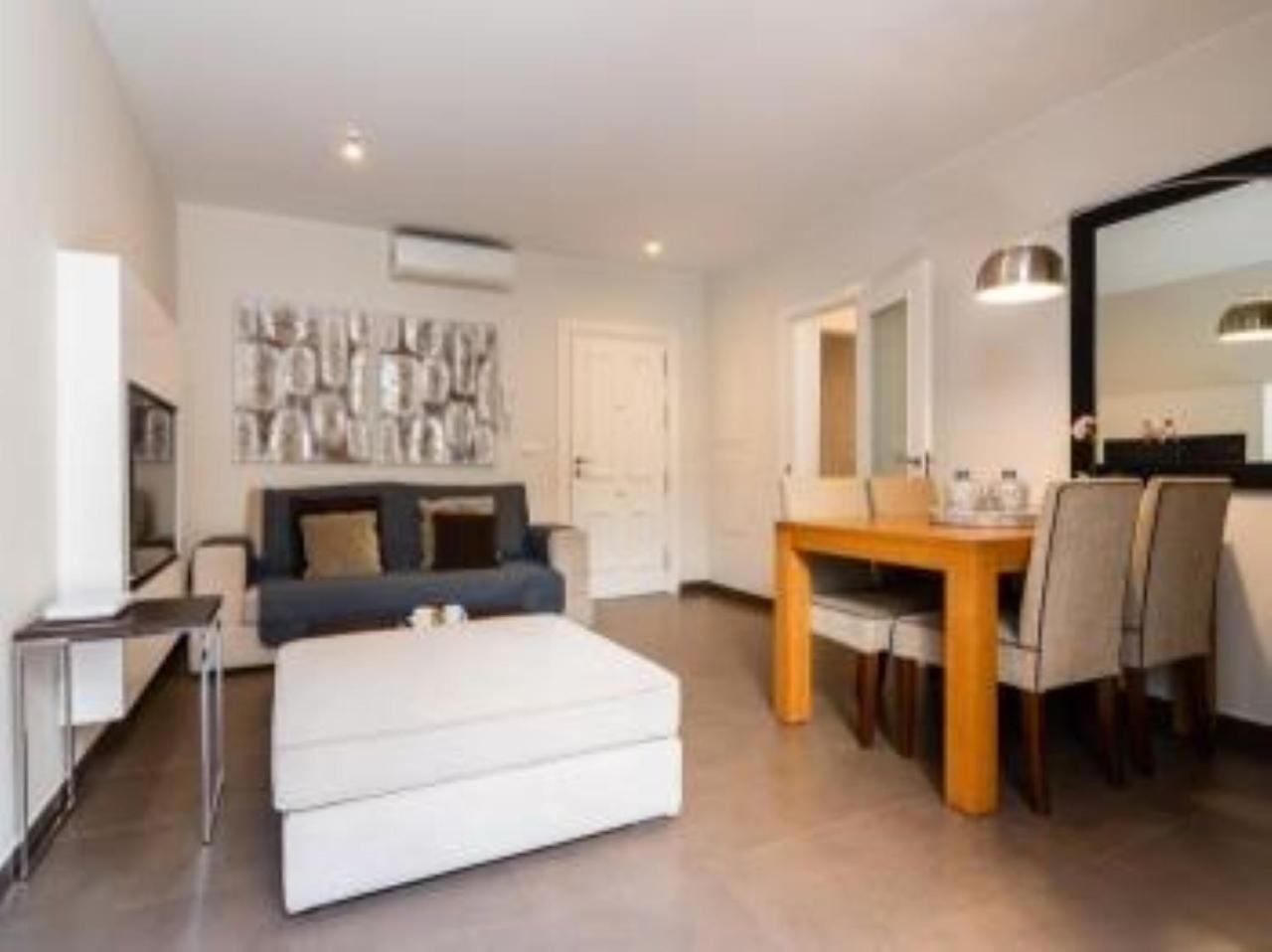 Tuguest S.pedro Apartment *