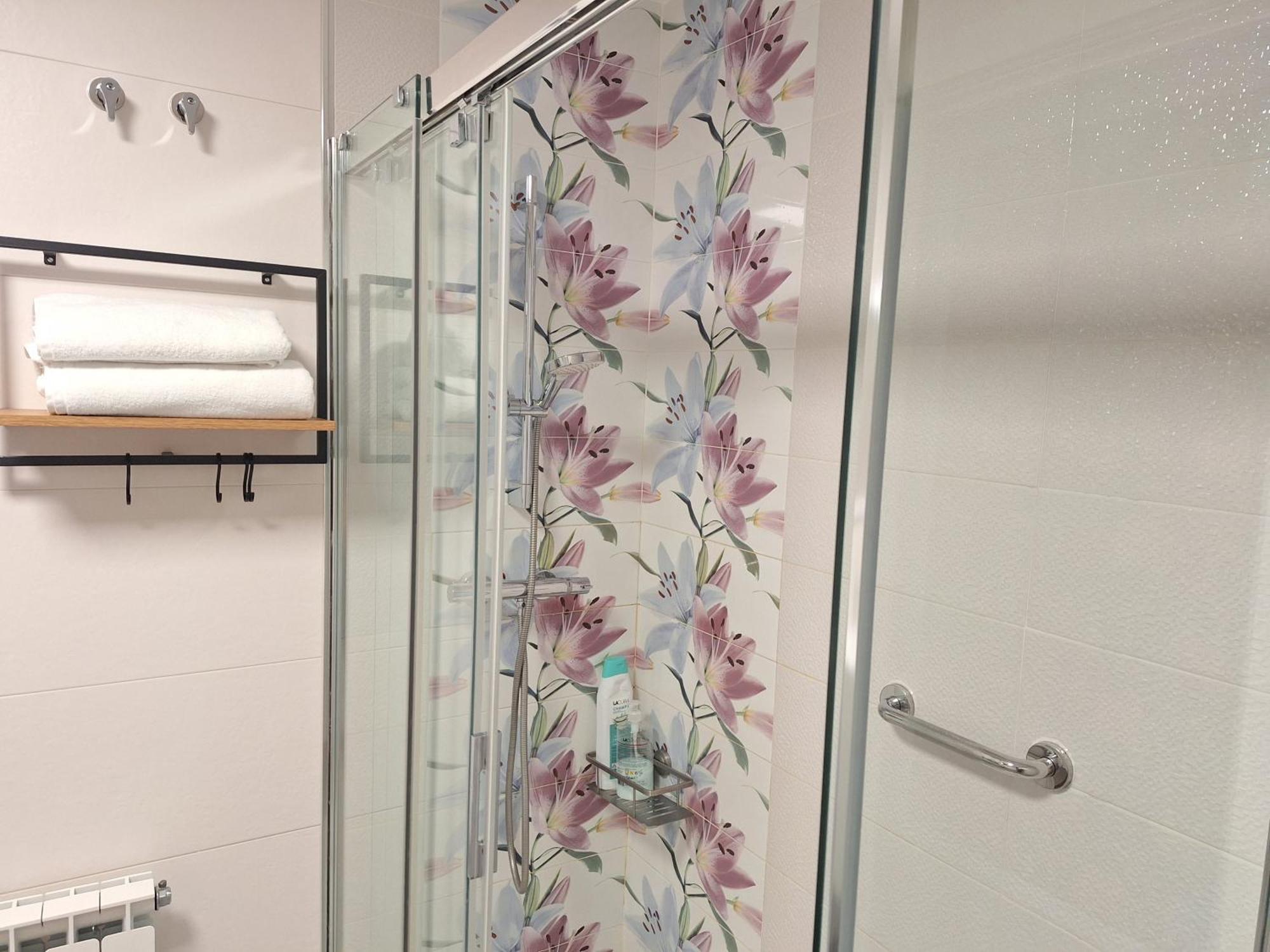 Apartamento Rosalia 5 Estrellas - Garaje Free Granada