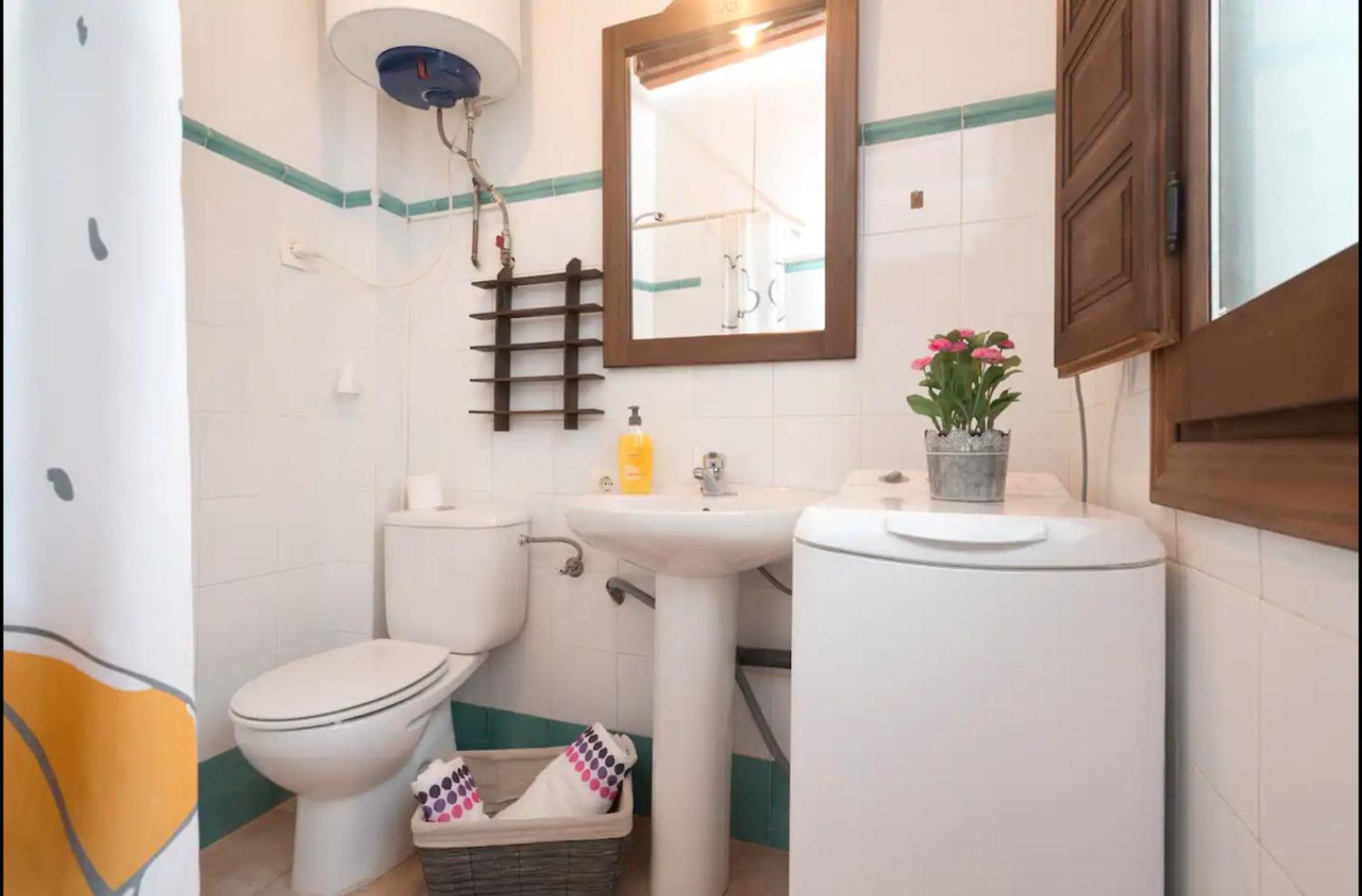 Apartment In The Historic Center Of Albaicin, Near The Alhambra