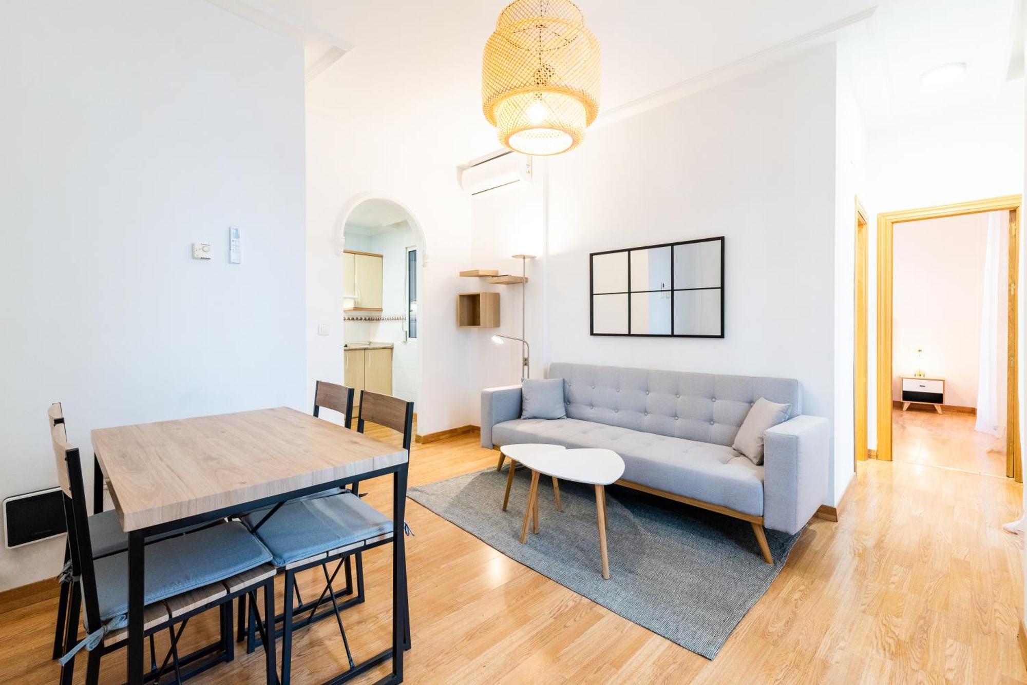 Apartamento Encantador Piso Pleno Centro A Pie De Semana Santa Y Cerca De La Alhambra *