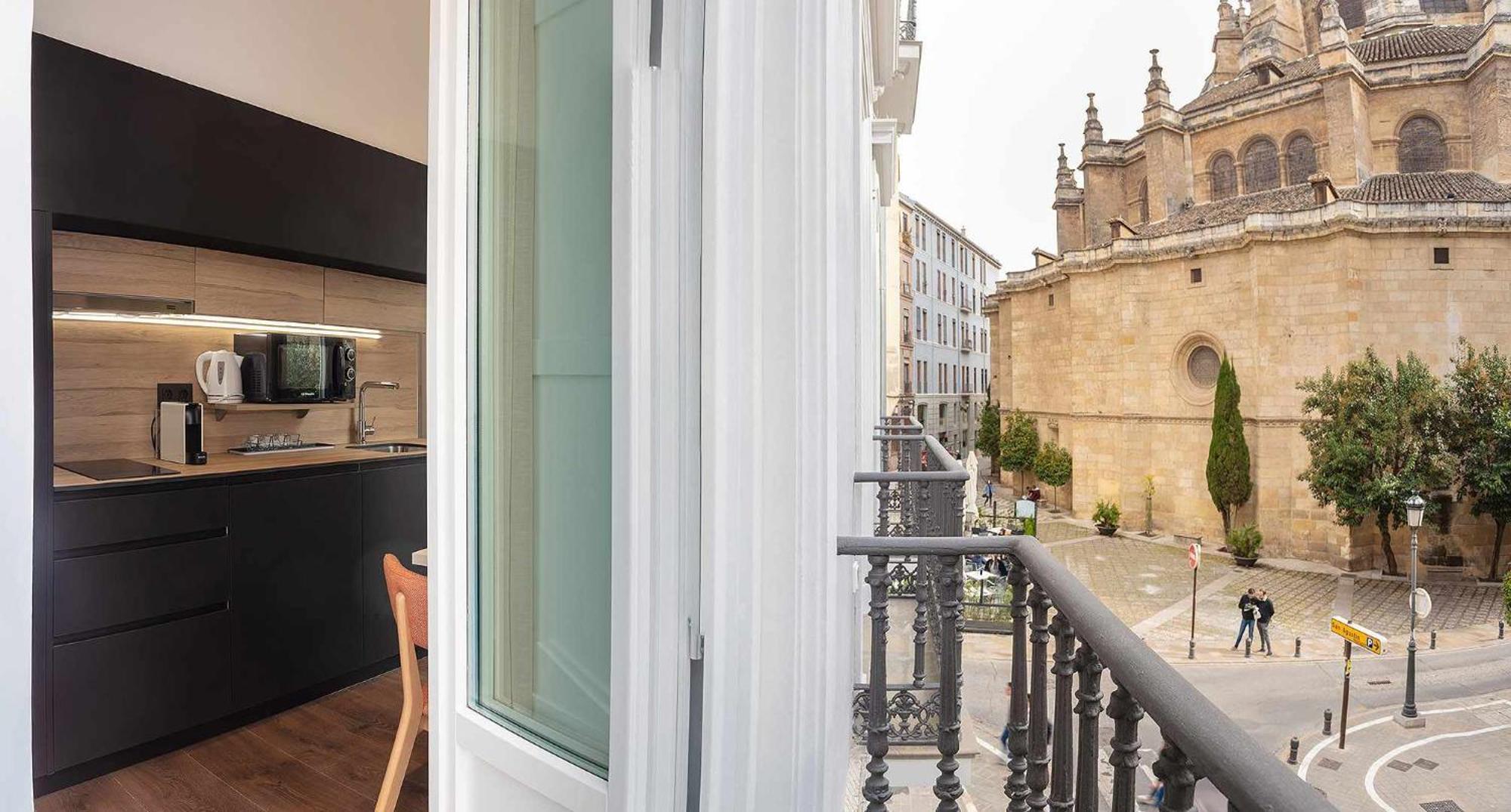 Casa Miravalle Catedral Apartahotel Granada