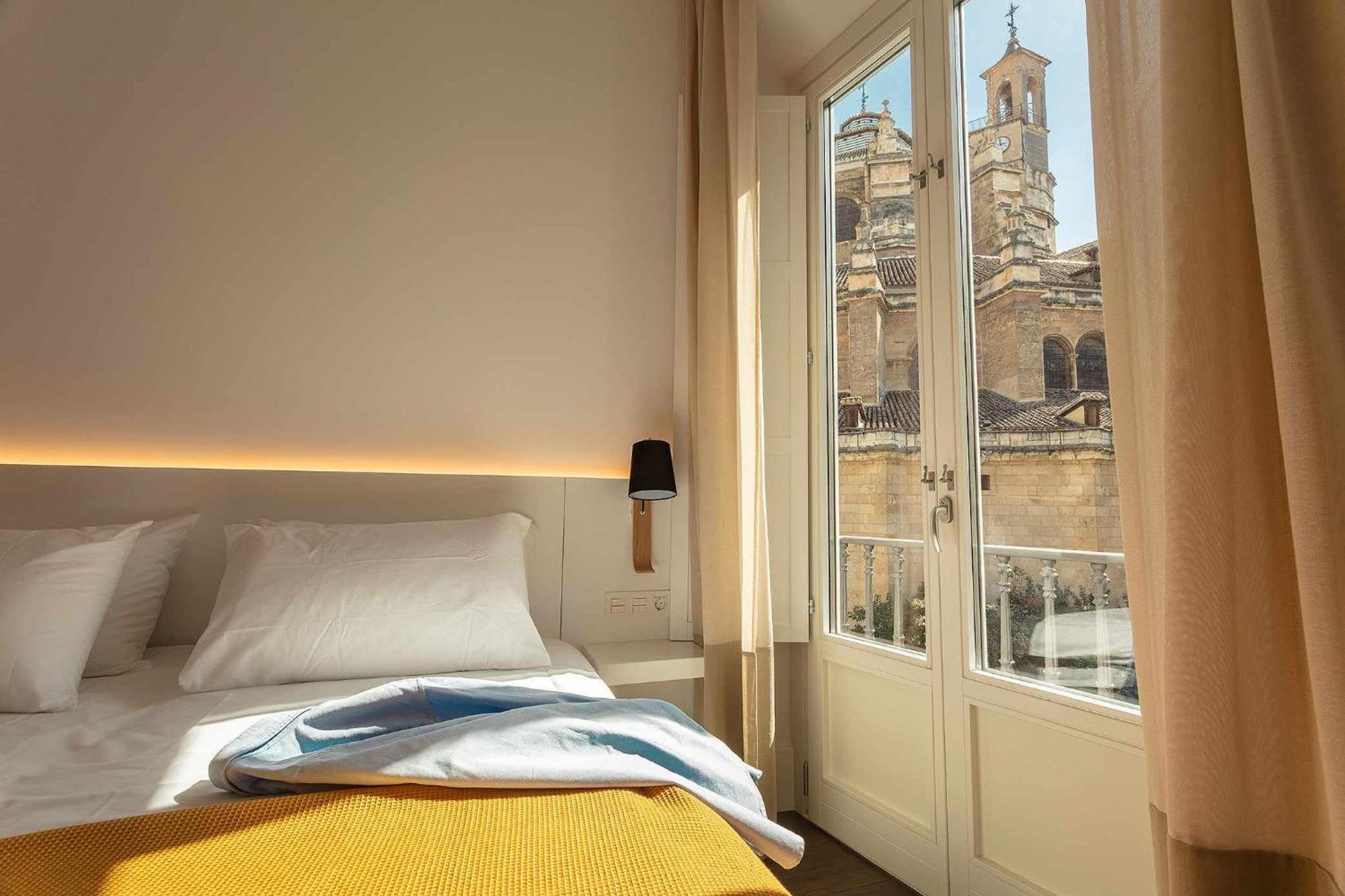Casa Miravalle Catedral Apartahotel 4*