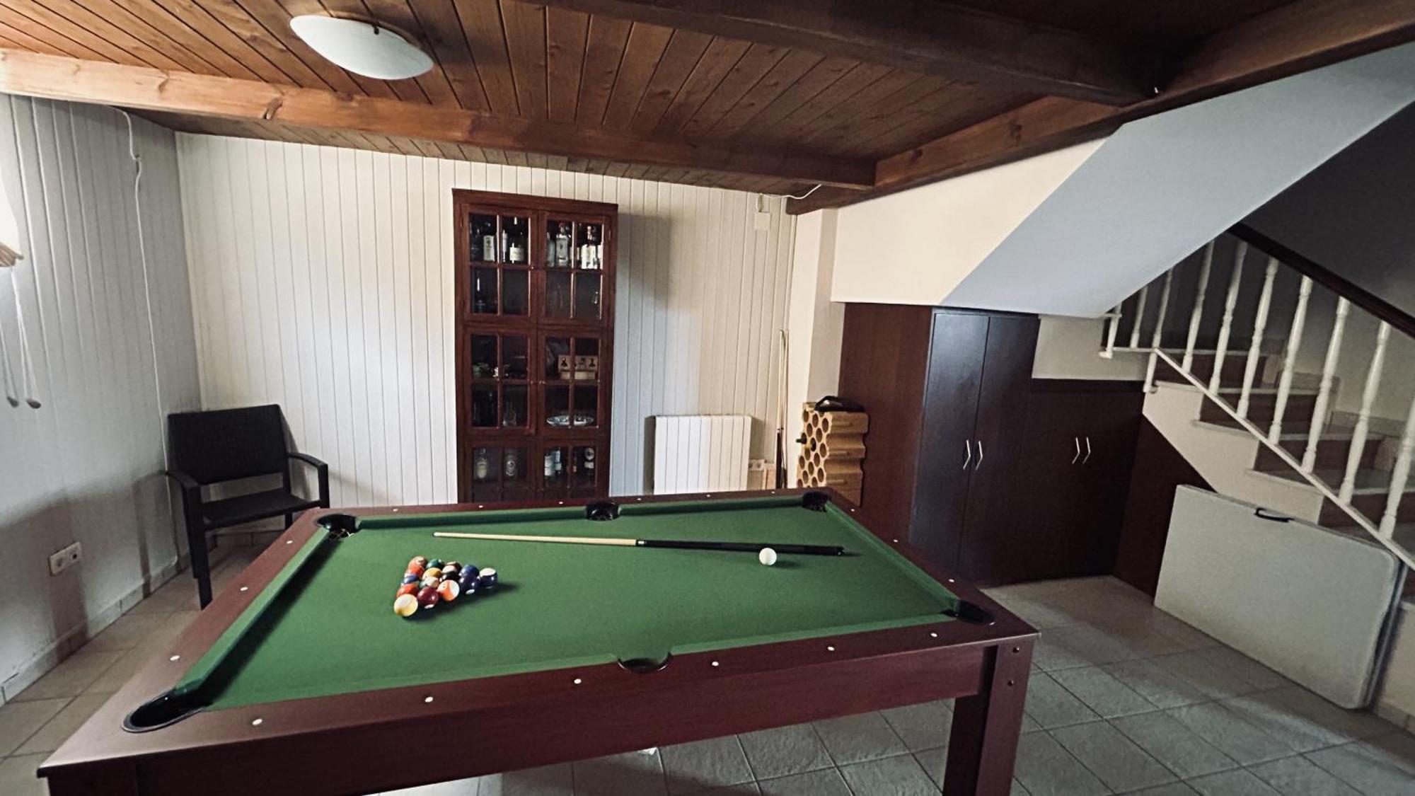Extraordinaria Con Piscina Y Chimenea *