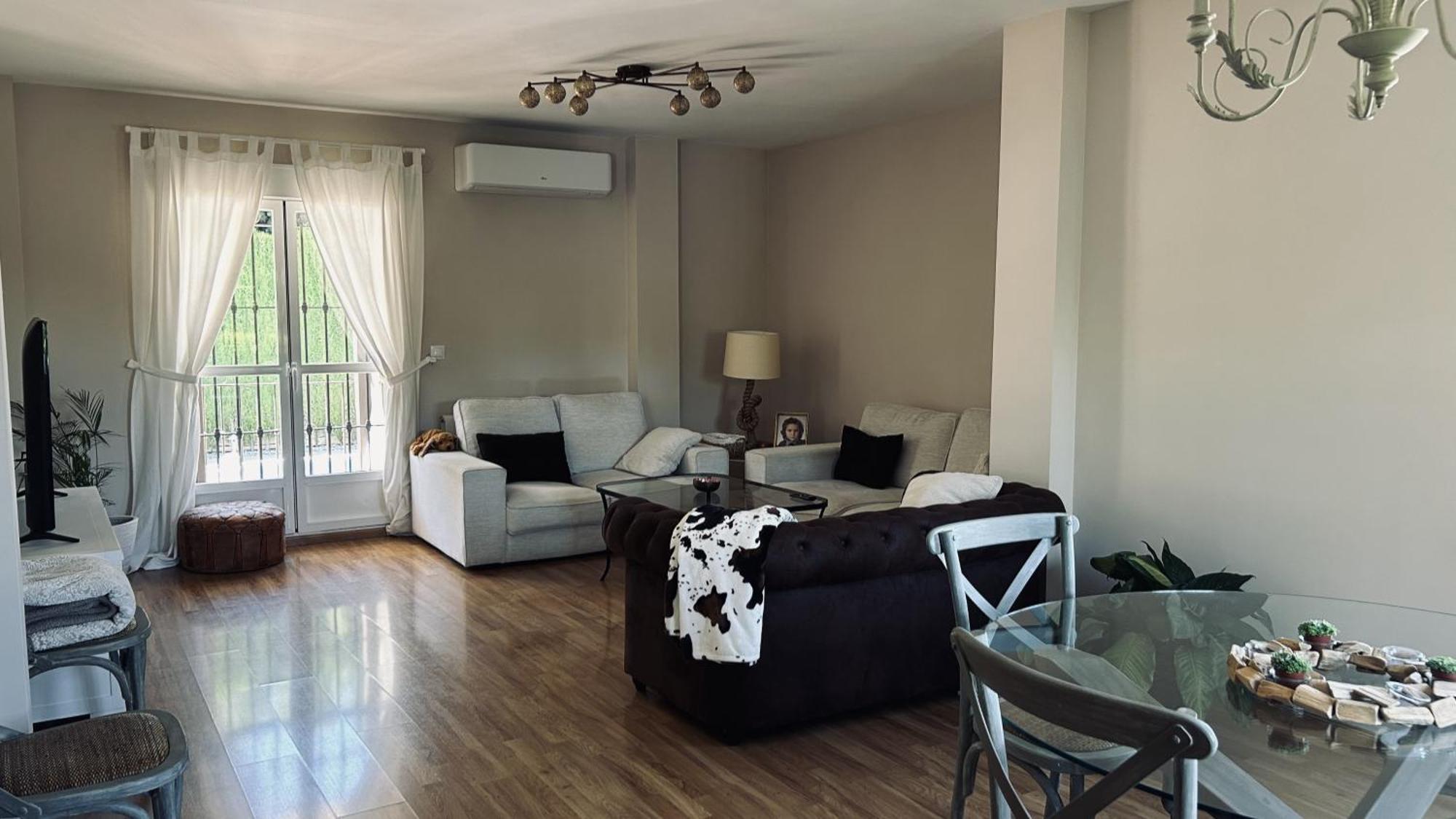 Extraordinaria Con Piscina Y Chimenea Granada