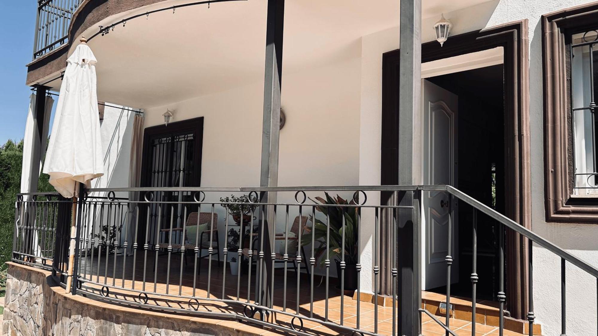 Extraordinaria Con Piscina Y Chimenea Сasa de vacaciones Granada
