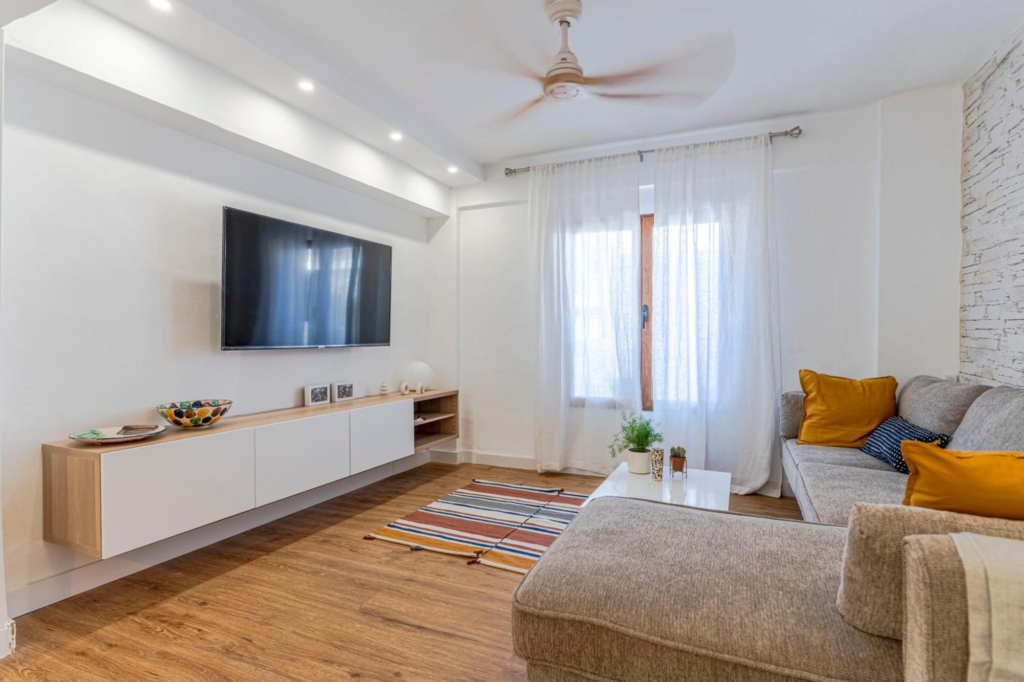 Apartamento Bajo El Cielo De La Alhambra, By Daimar *
