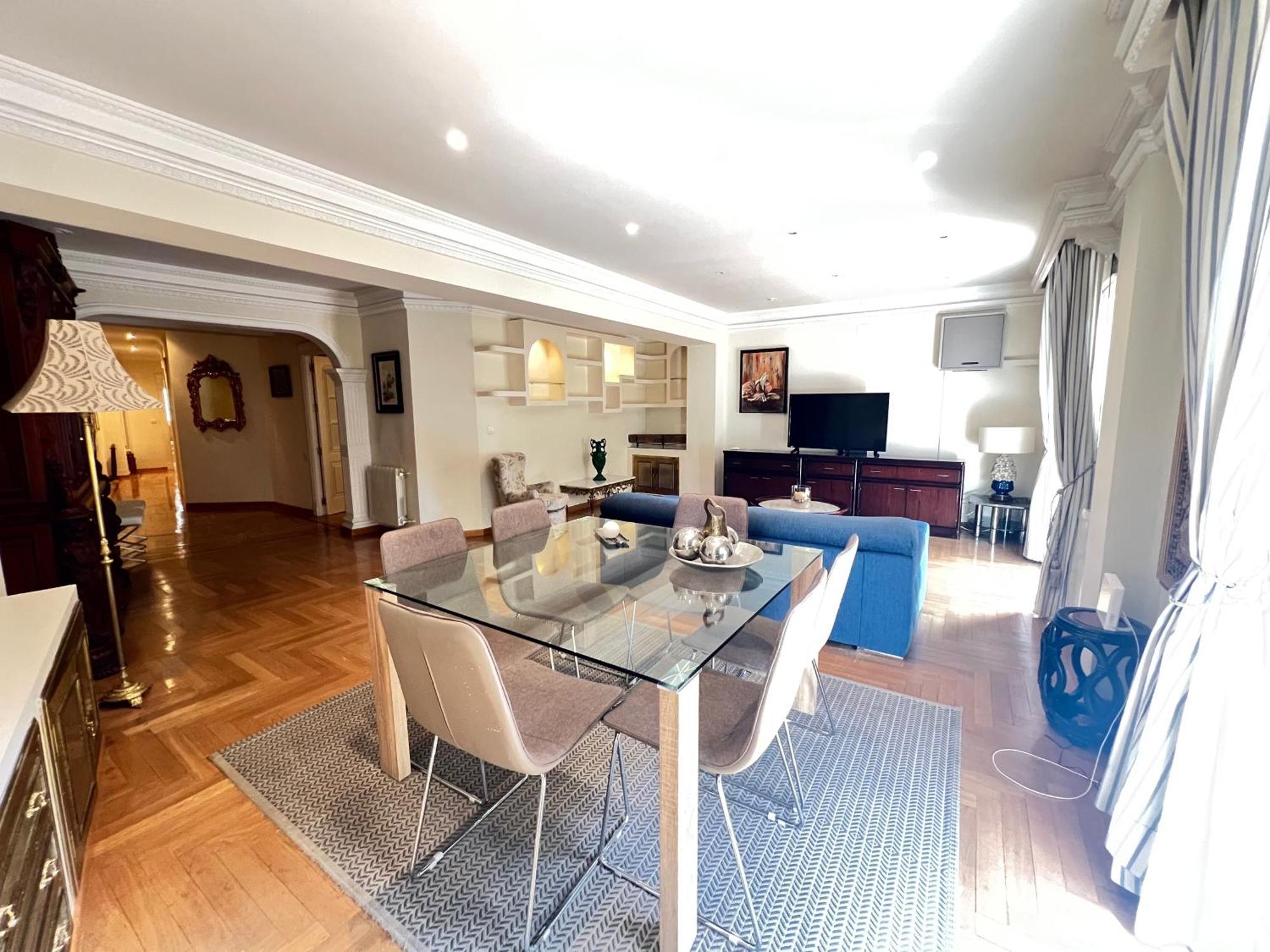 Pushe Plaza Menorca Art & Tradition Apartamento Granada