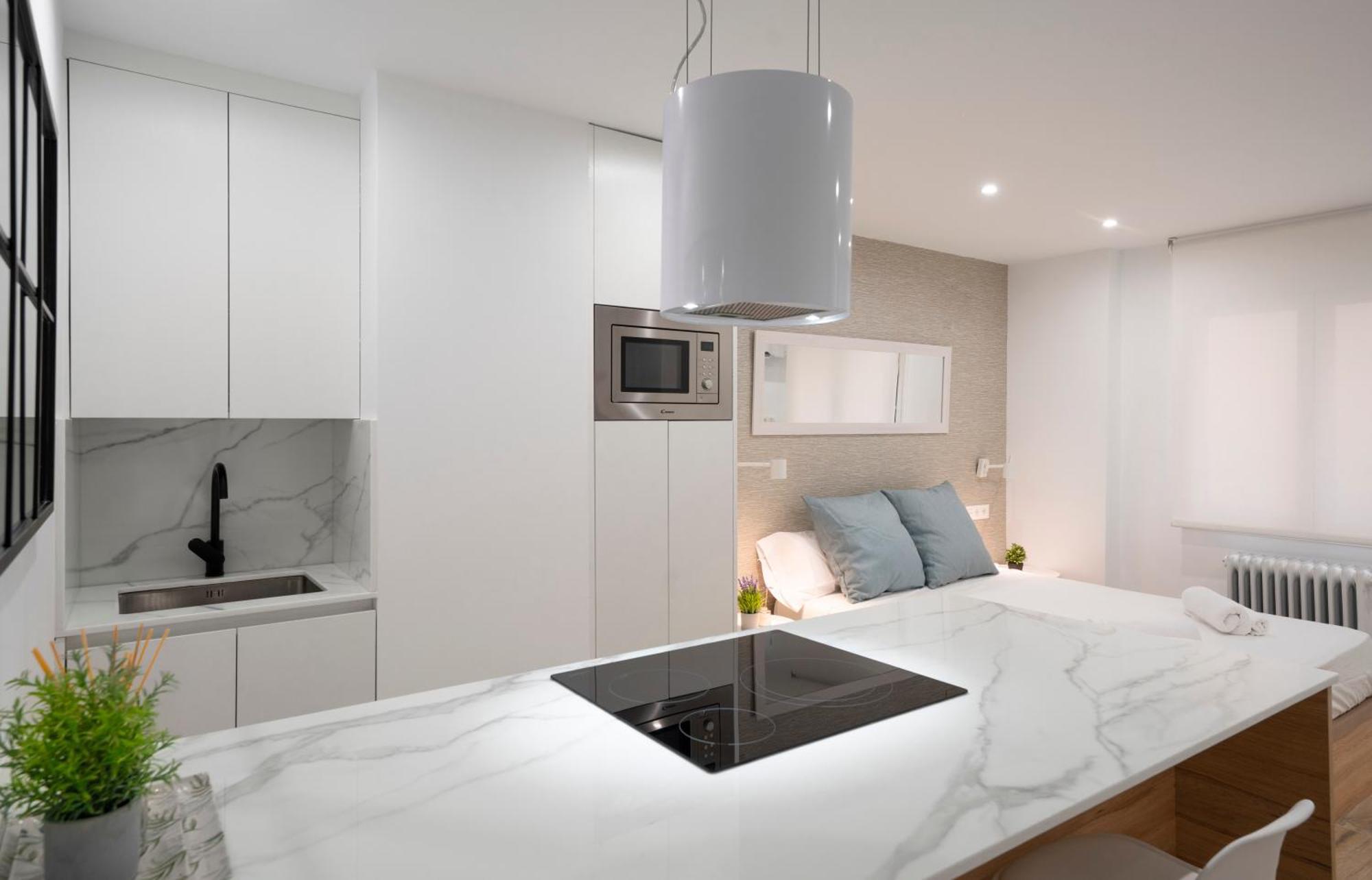 Estudio Deluxe En Jardines Del Triunfo - Apartamento